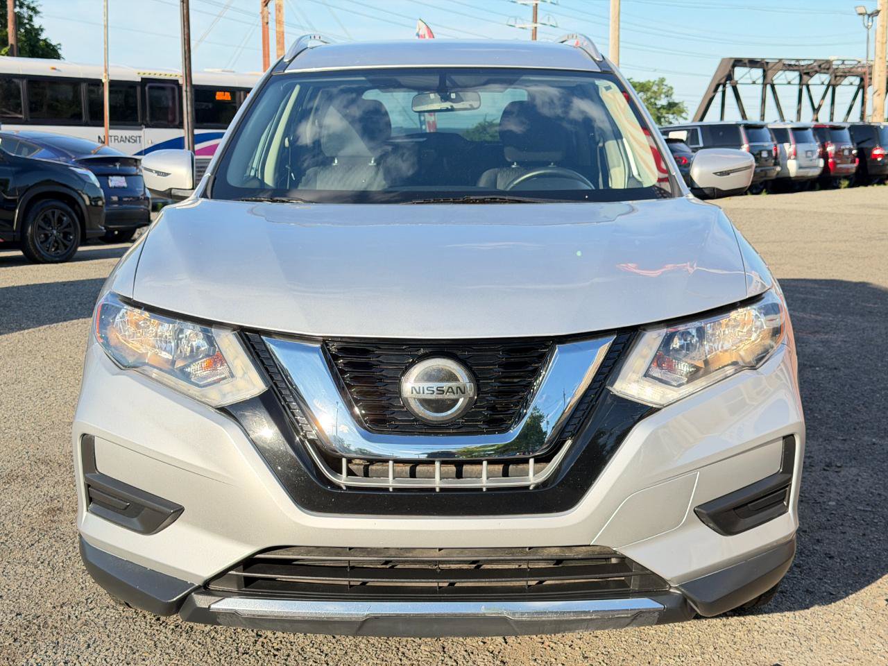 Used 2018 Nissan Rogue SV AWD/4WD image 95