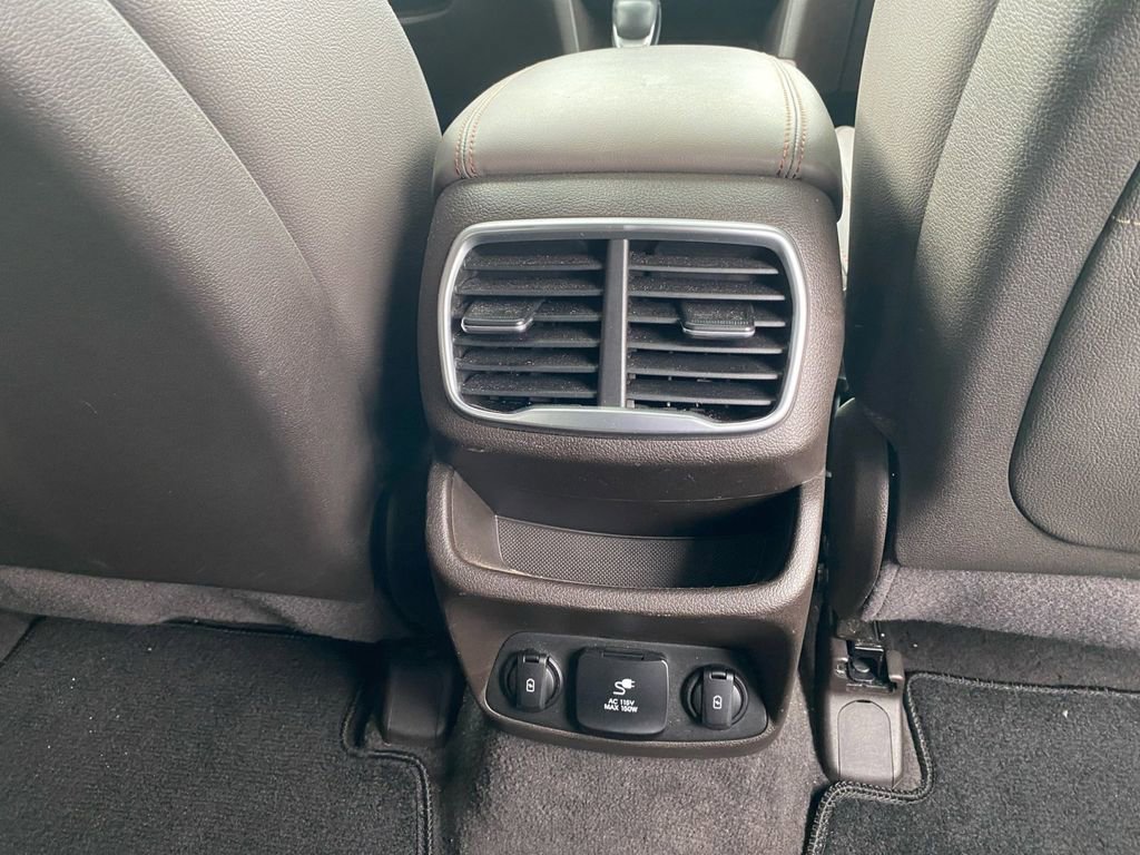 Used 2019 Hyundai Santa Fe FWD image 28