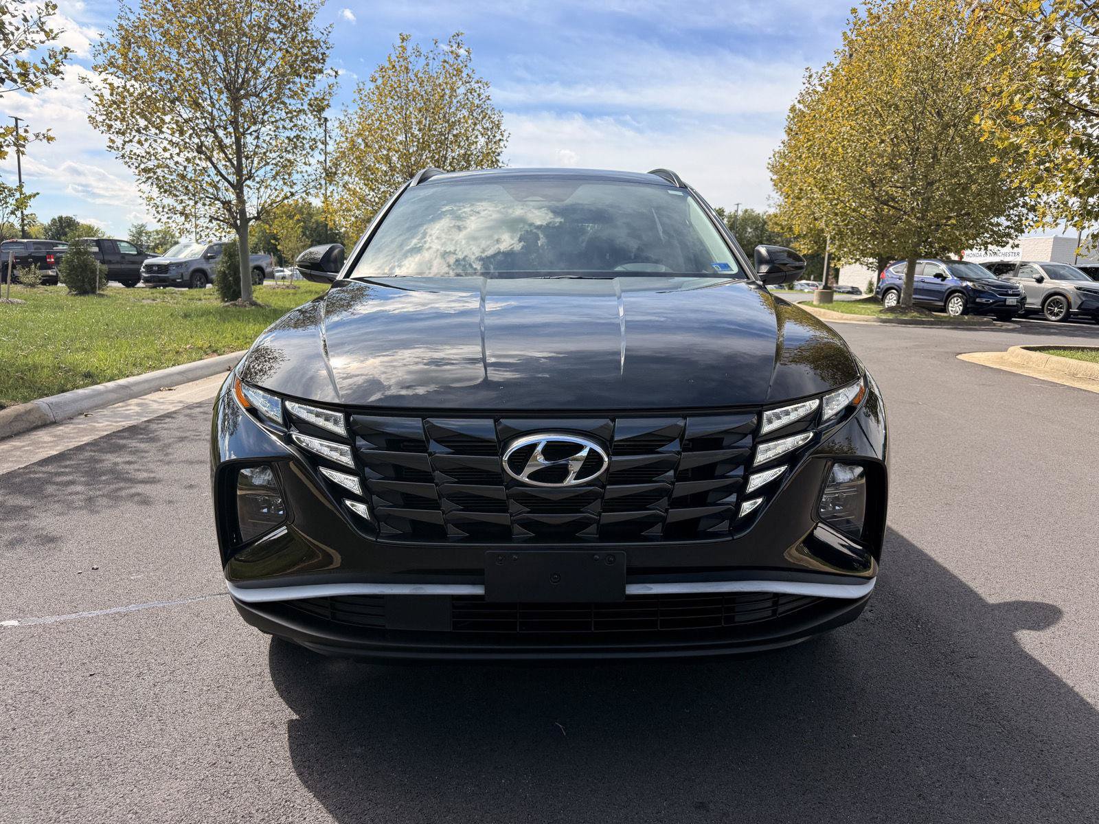Used 2022 Hyundai Tucson SEL w/ Cargo Package AWD/4WD image 3