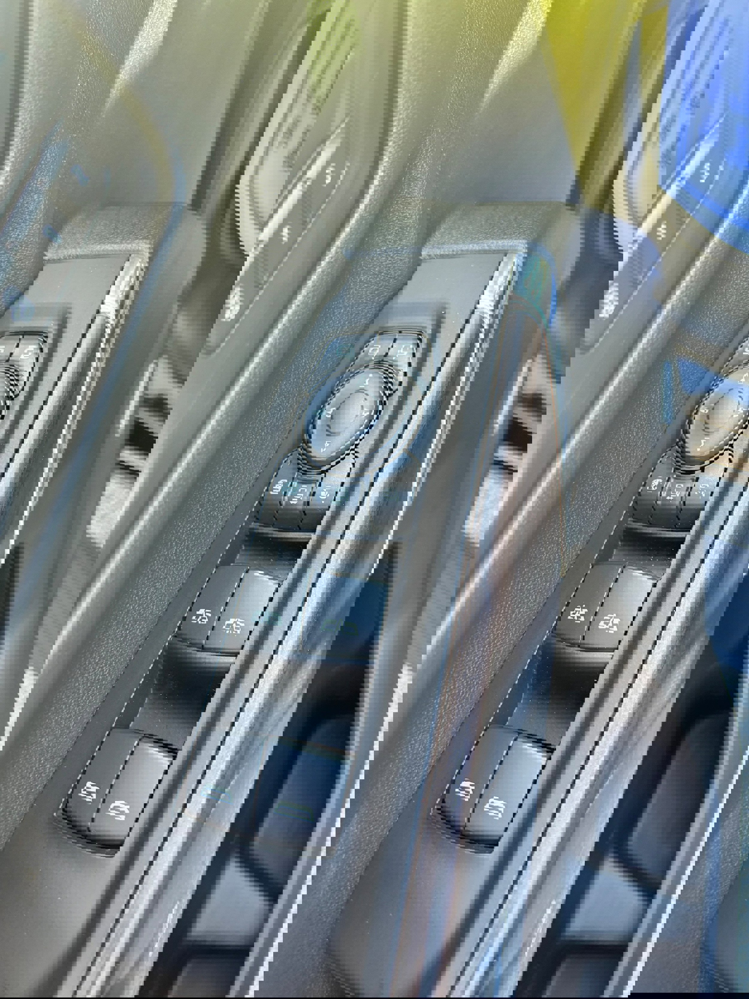 Used 2022 GMC Sierra 2500 SLT w/ SLT Premium Package image 15