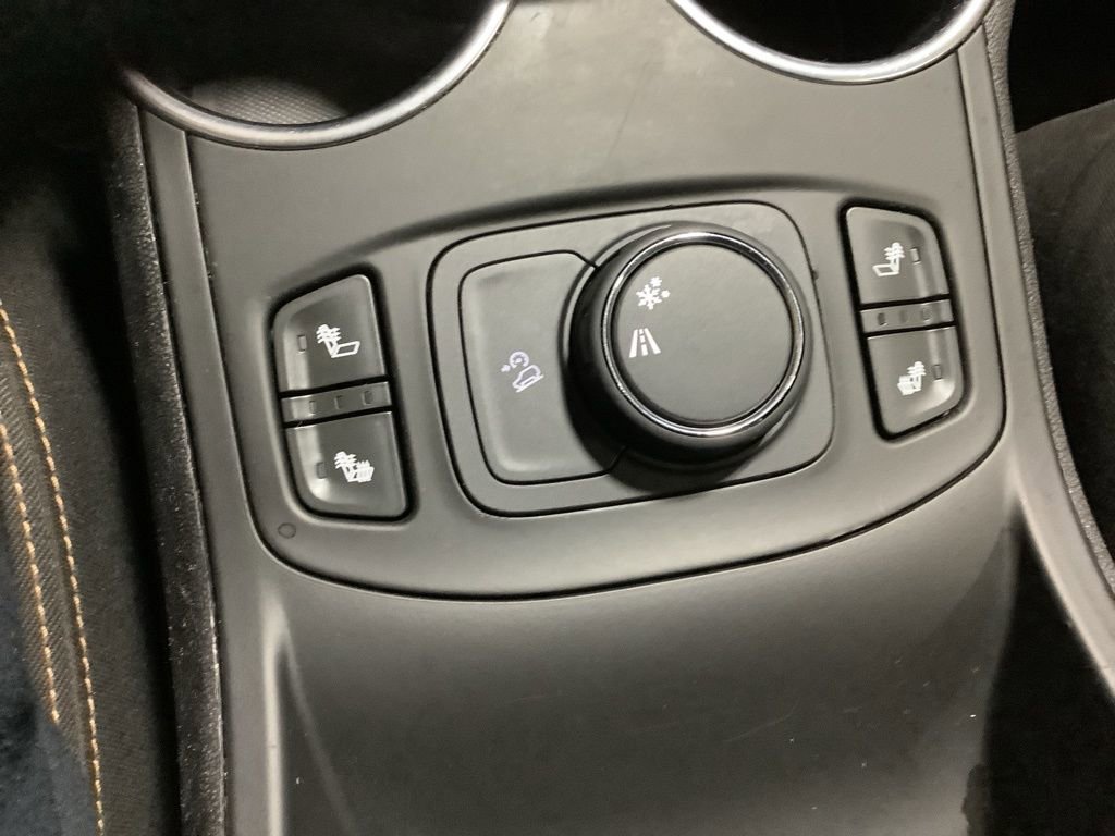 Used 2018 GMC Terrain SLE w/ Driver Convenience Package image 30