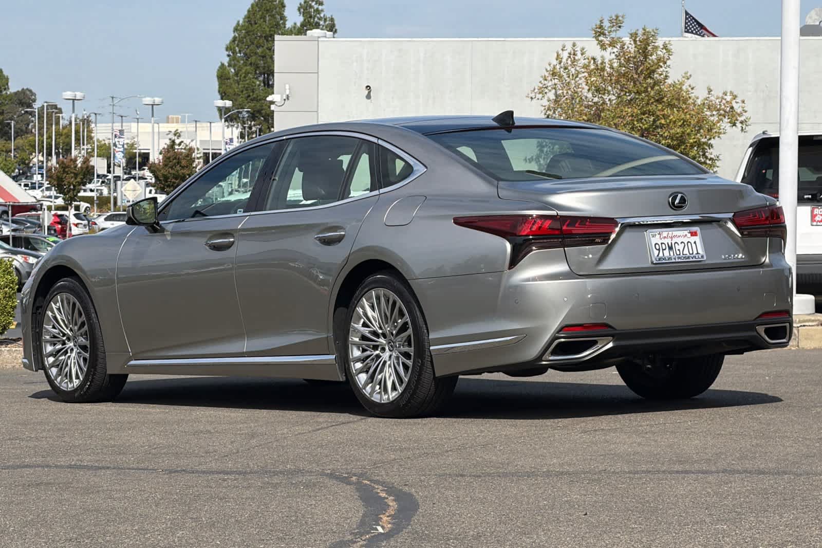 Certified 2024 Lexus LS 500 w/ Interior Upgrade Package RWD image 7