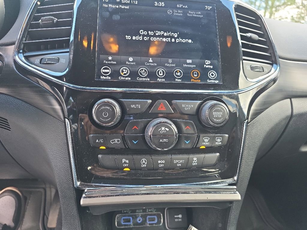 Used 2021 Jeep Grand Cherokee Laredo X AWD/4WD image 22
