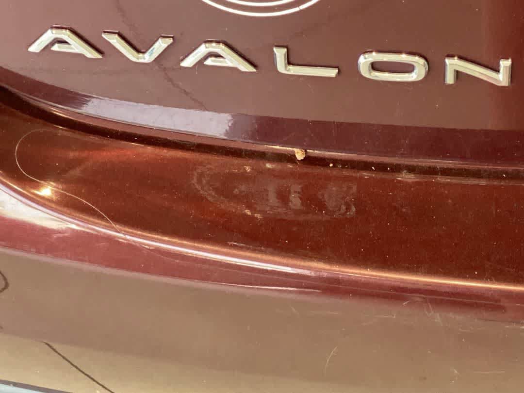 Used 2013 Toyota Avalon XLE Premium FWD image 11