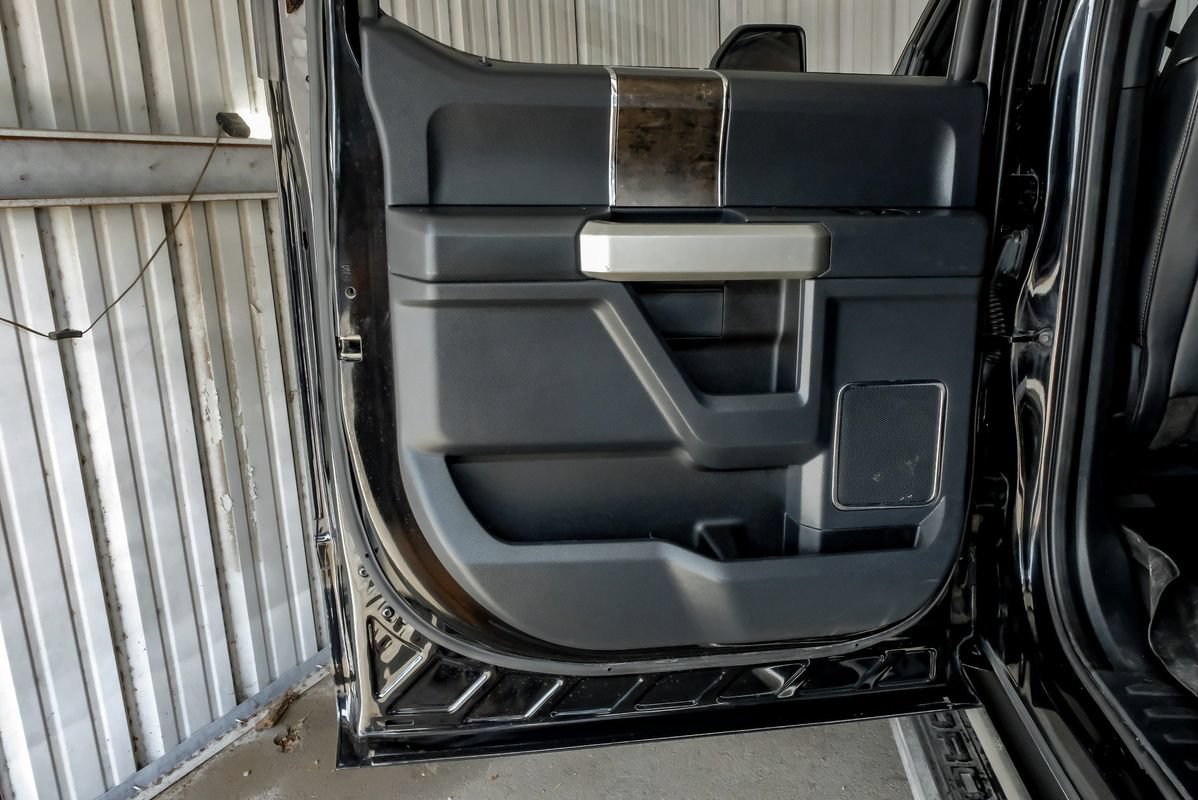 Used 2022 Ford F350 Lariat w/ Lariat Ultimate Package AWD/4WD image 46