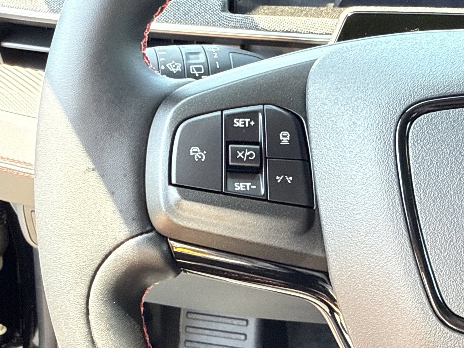 Certified 2025 Ford Mustang Mach-E Premium w/ Sport Appearance Package AWD/4WD image 36