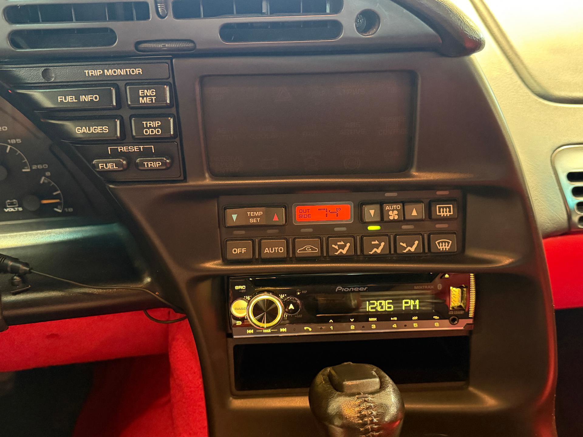 Used 1995 Chevrolet Corvette Coupe image 13