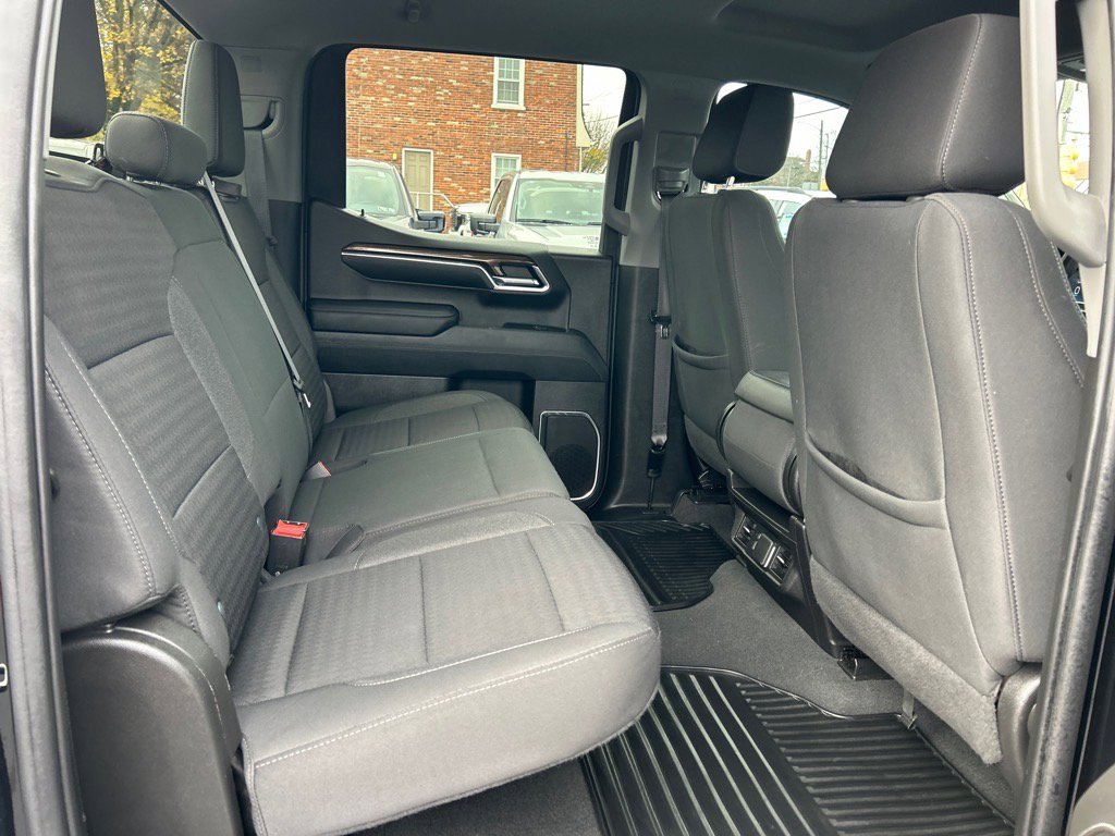 Used 2022 Chevrolet Silverado 1500 LT image 20