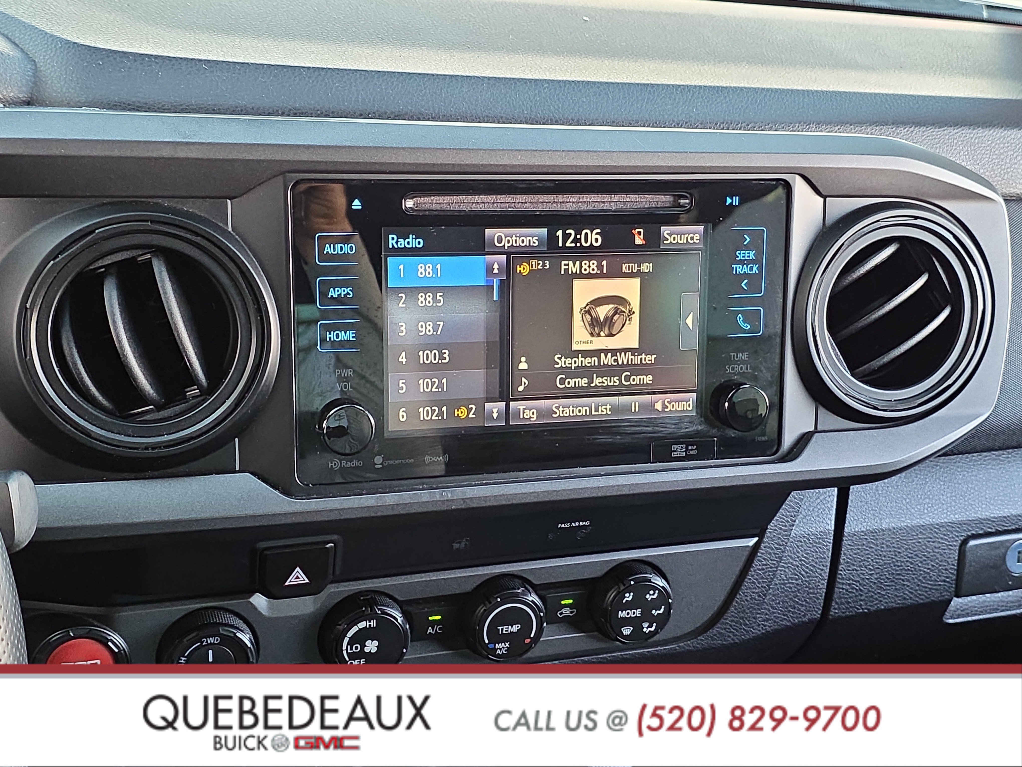 Used 2019 Toyota Tacoma TRD Off-Road AWD/4WD image 18