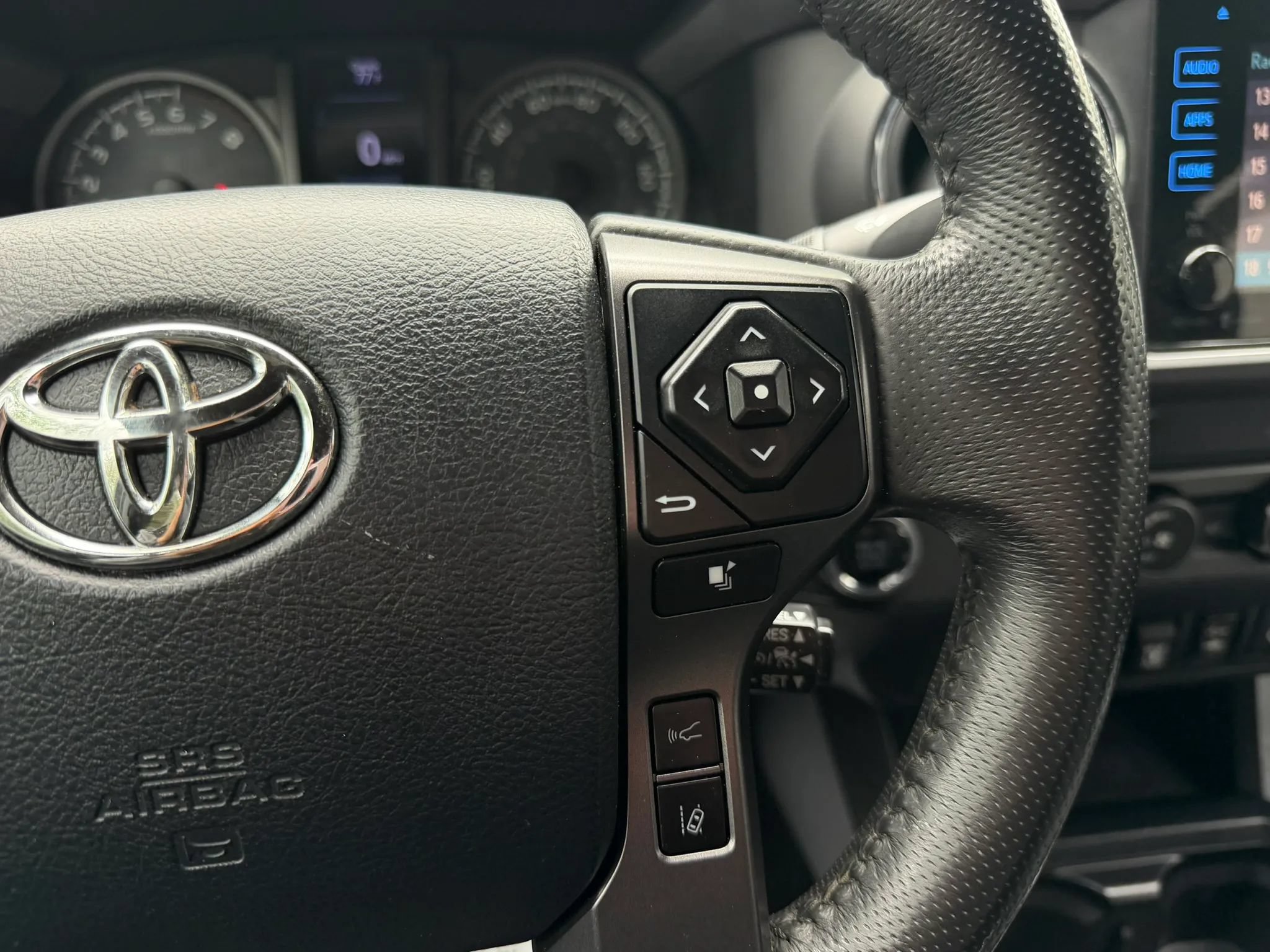 Used 2019 Toyota Tacoma TRD Off-Road RWD image 21