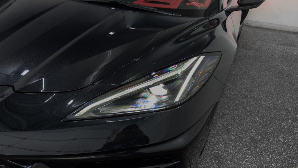 Used 2024 Chevrolet Corvette Stingray Premium Conv w/ Z51 Performance Package image 8