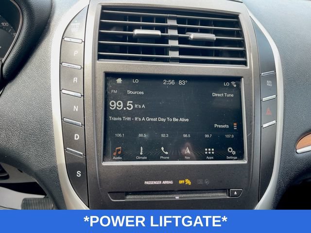 Used 2018 Lincoln MKC Select w/ Select Plus Package AWD/4WD image 6