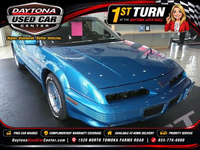 Used 1992 Pontiac Grand Prix SE FWD image 1