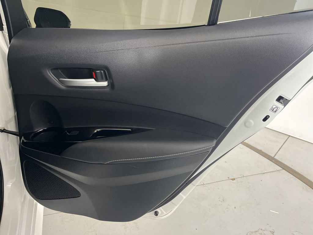 Used 2021 Toyota Corolla SE FWD image 27