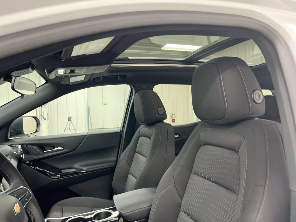 New 2027 Chevrolet Equinox LT FWD image 20