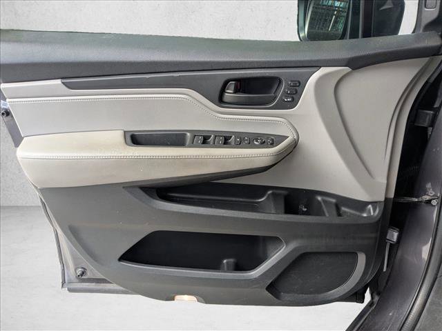 Used 2018 Honda Odyssey EX-L image 13