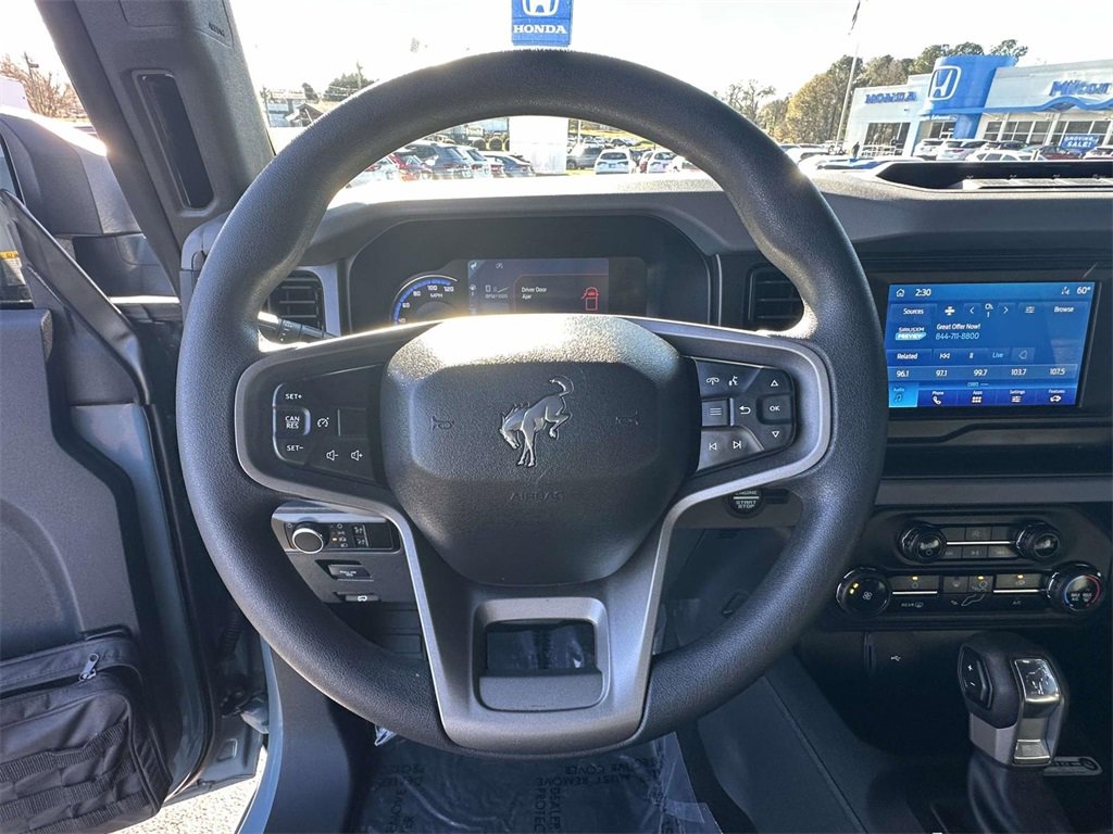 Used 2023 Ford Bronco 2-Door w/ Sasquatch Package image 11