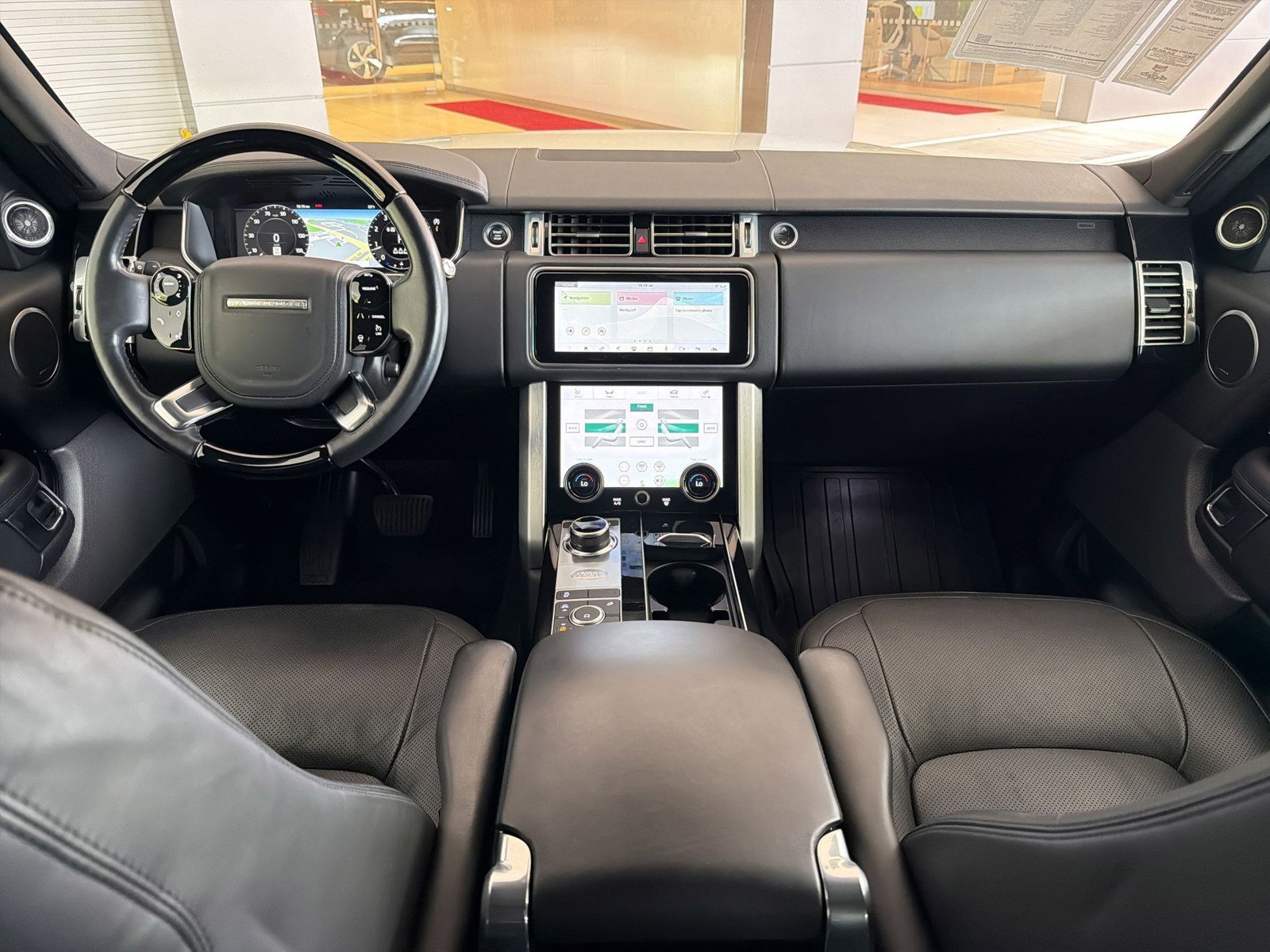 Used 2020 Land Rover Range Rover HSE AWD/4WD image 17