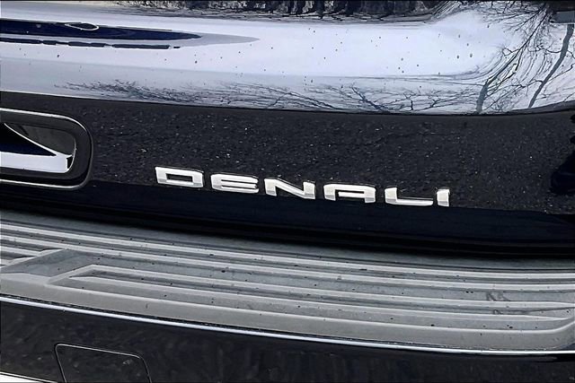 Certified 2021 GMC Yukon Denali w/ Denali Ultimate Package image 35