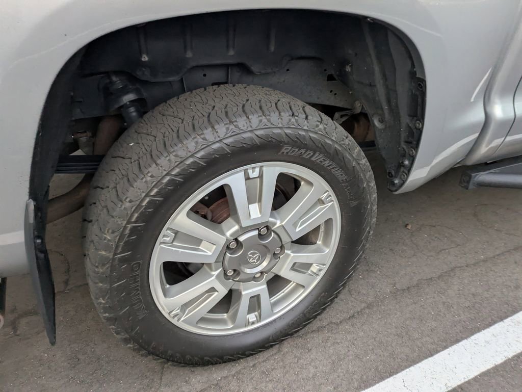 Used 2017 Toyota Tundra Platinum AWD/4WD image 8