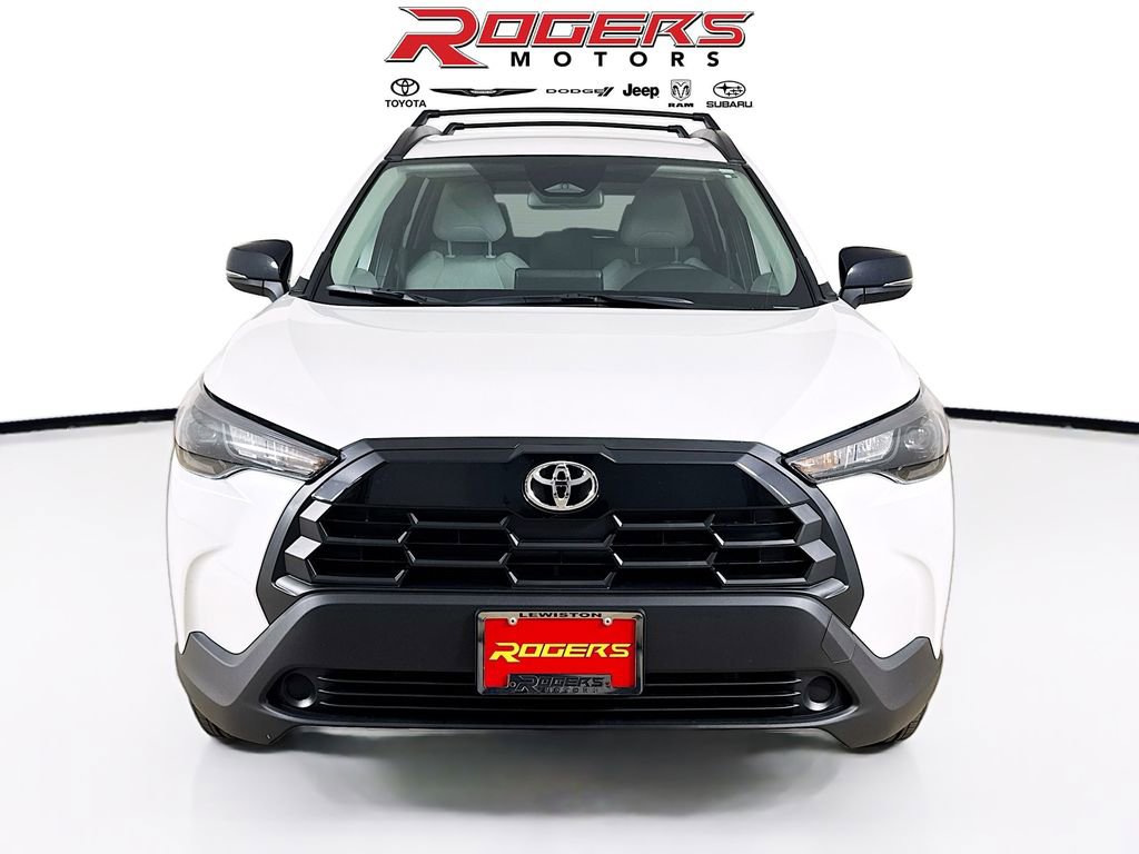 Used 2026 Toyota Corolla Cross LE AWD/4WD image 7