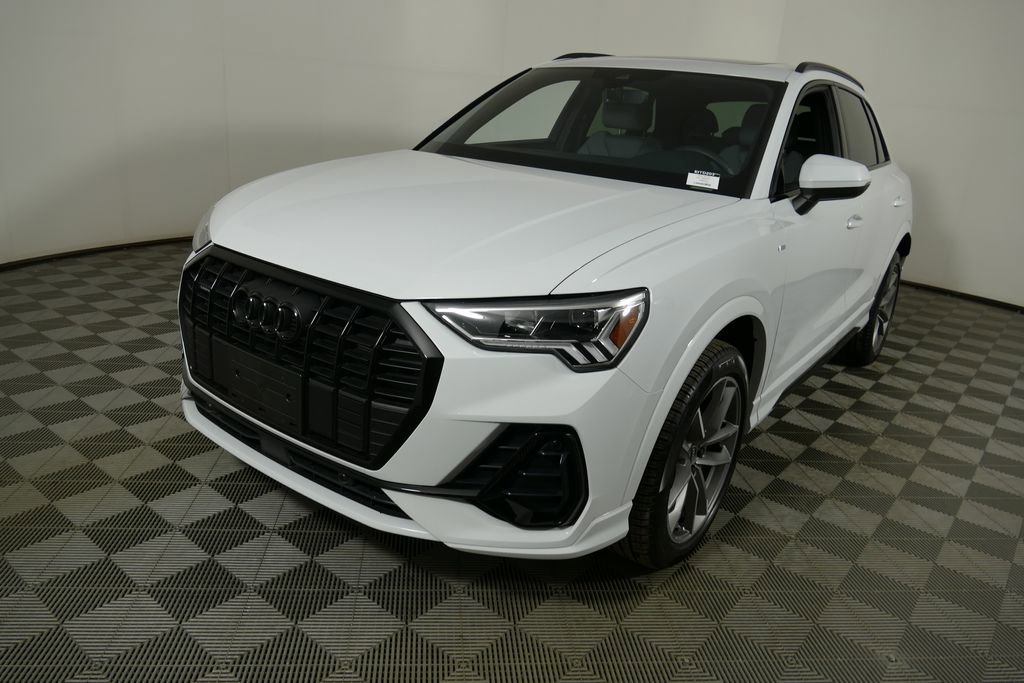 Used 2025 Audi Q3 2.0T Premium image 27