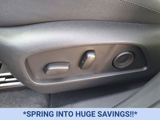 New 2026 Chevrolet Equinox LT w/ Convenience Package II image 17