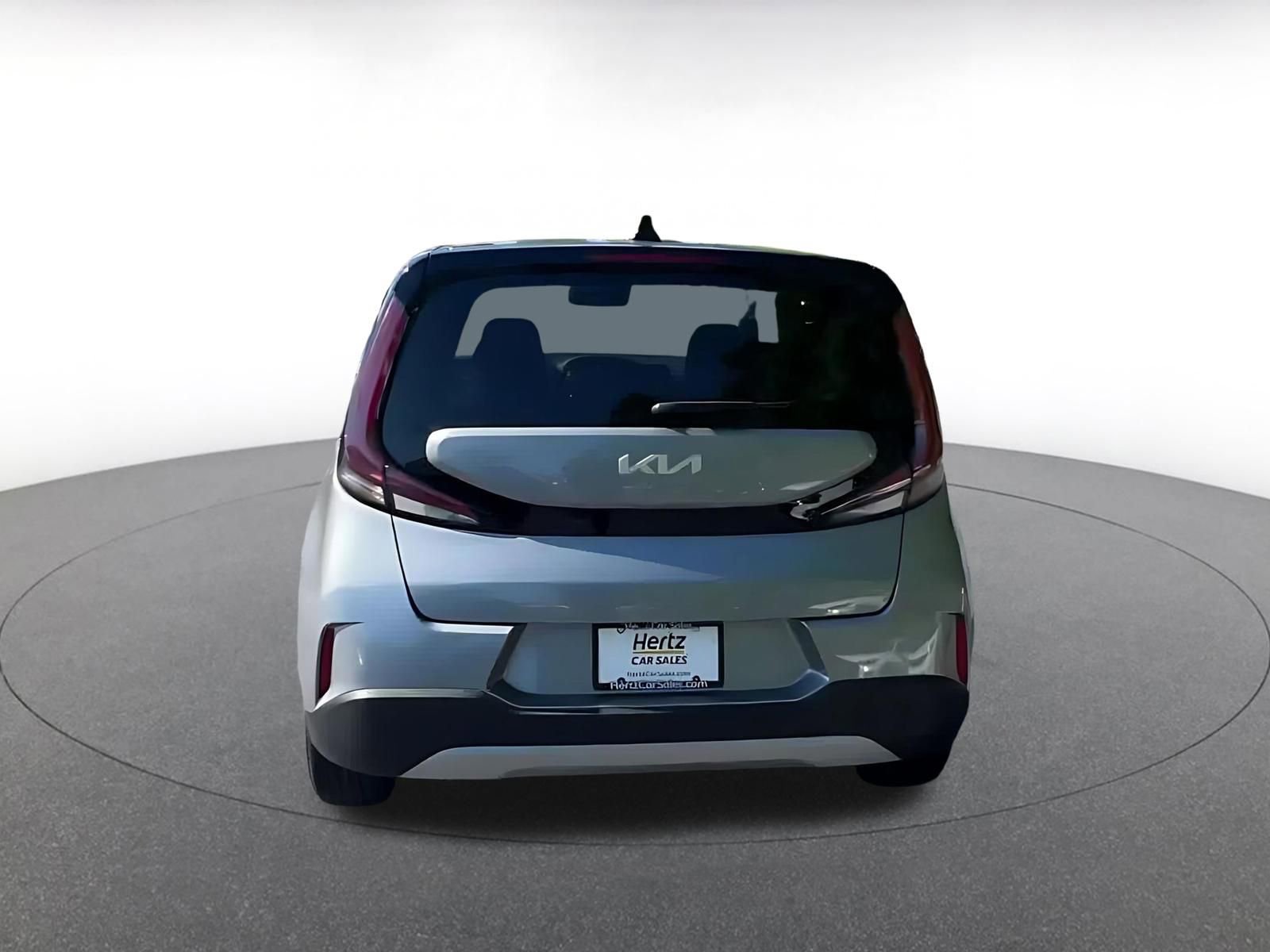 Used 2025 Kia Soul LX w/ LX Technology Package FWD image 12