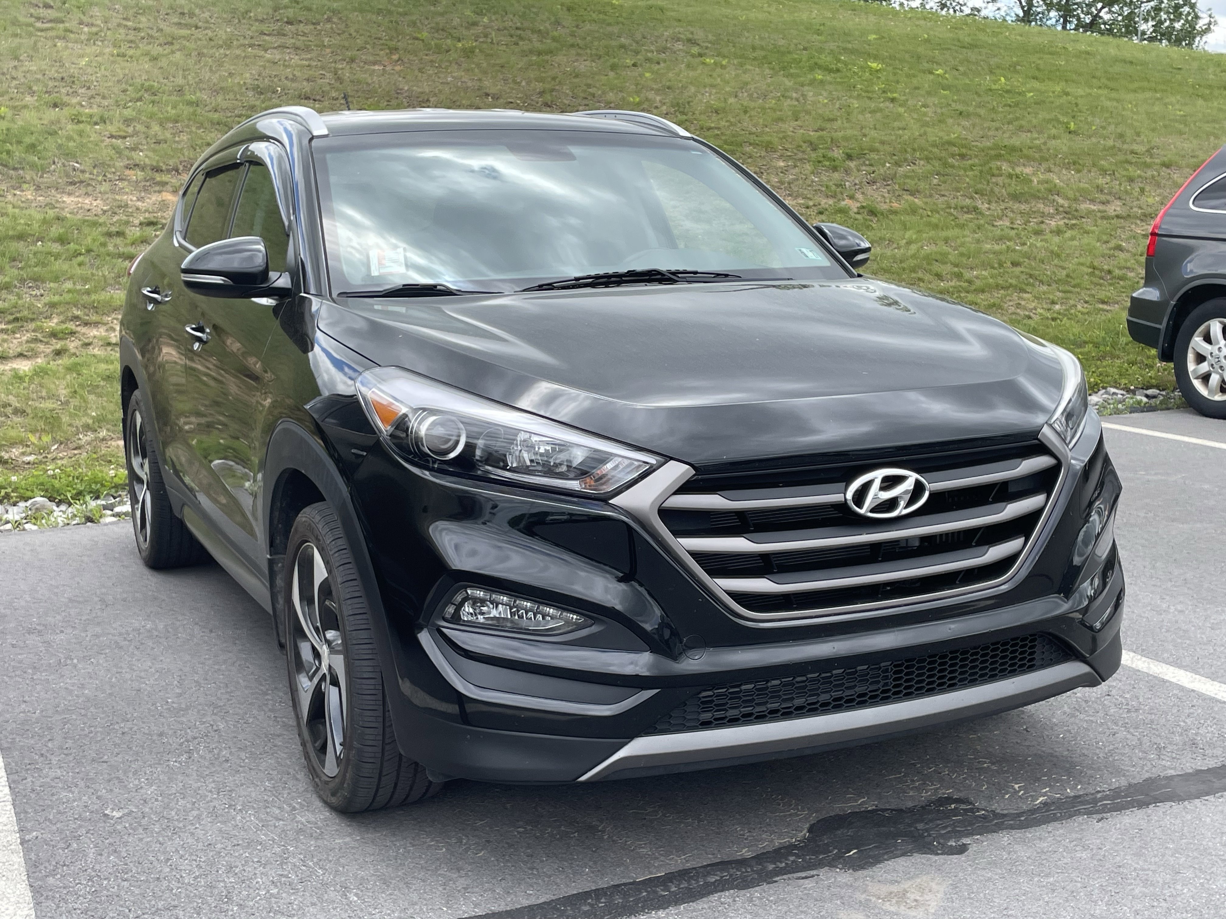 Used 2016 Hyundai Tucson Sport FWD video 1