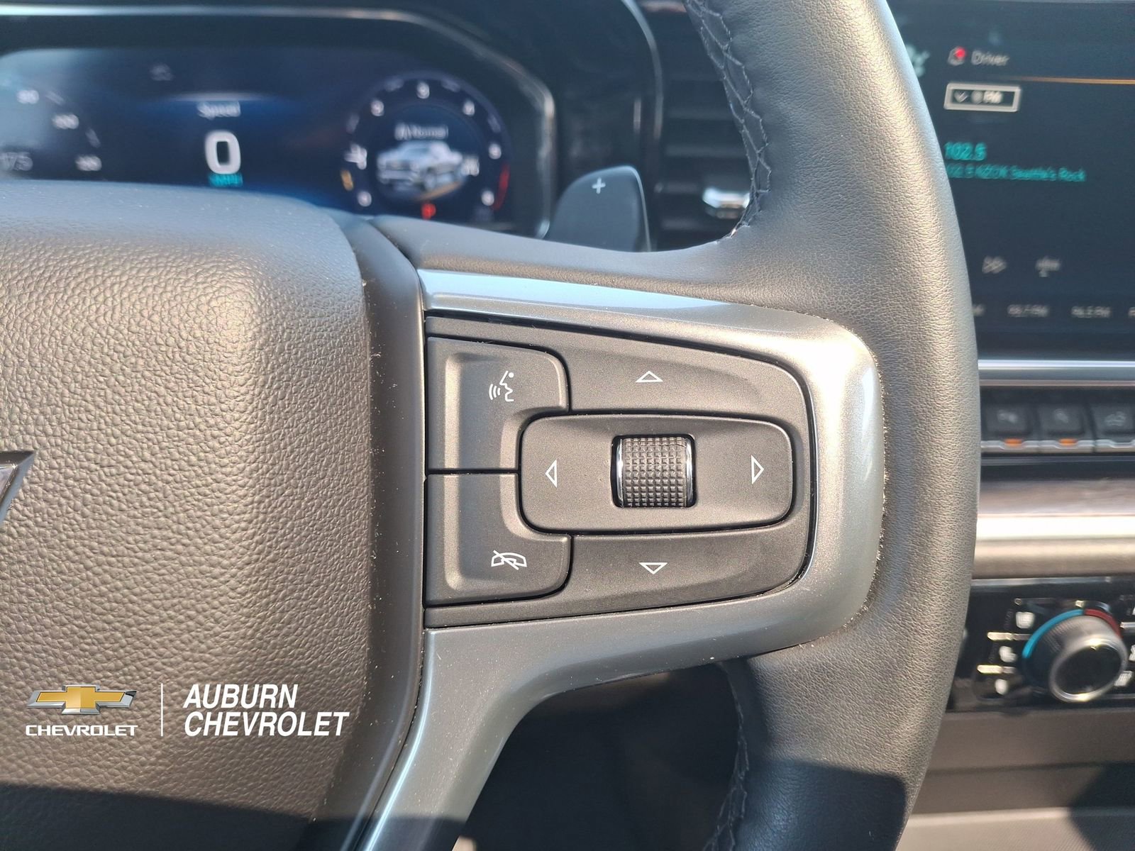 Certified 2024 Chevrolet Silverado 1500 LTZ AWD/4WD image 14