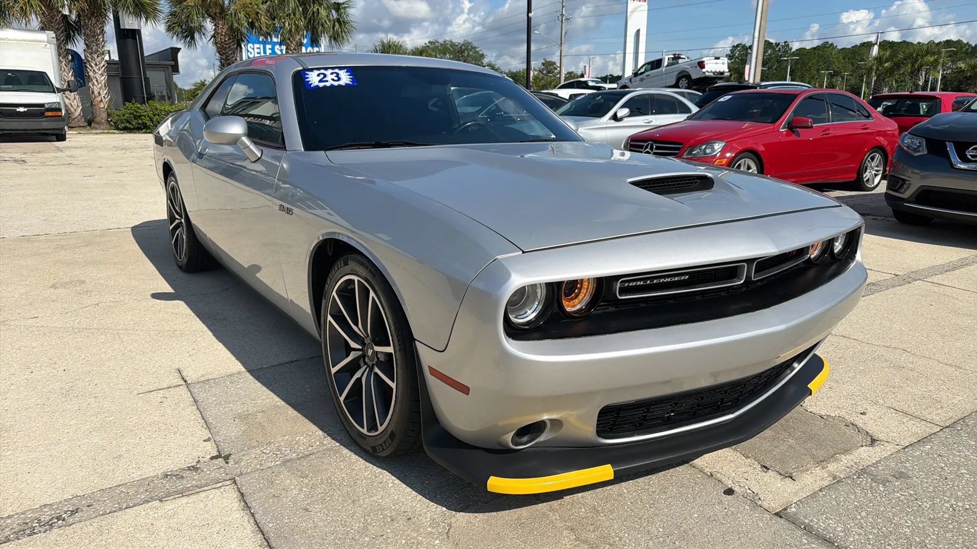 Used 2023 Dodge Challenger R/T RWD image 7
