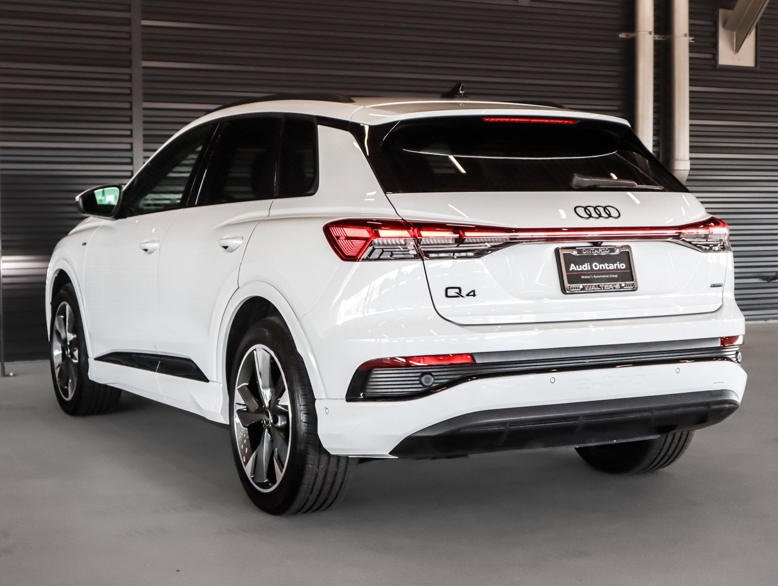 Certified 2024 Audi Q4 e-tron Premium Plus image 2