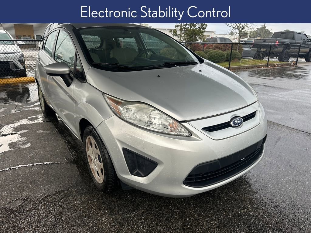 Used 2013 Ford Fiesta S image 6