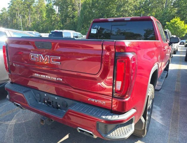 Used 2021 GMC Sierra 1500 AT4 w/ AT4 Value Package AWD/4WD image 3
