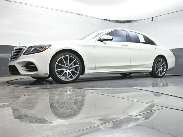 Used 2019 Mercedes-Benz S 560 Sedan image 34