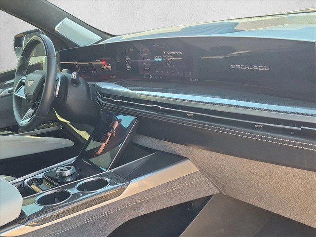 Used 2025 Cadillac Escalade V AWD/4WD image 27