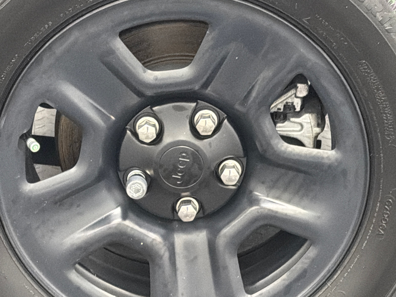 Used 2022 Jeep Wrangler Sport AWD/4WD image 5