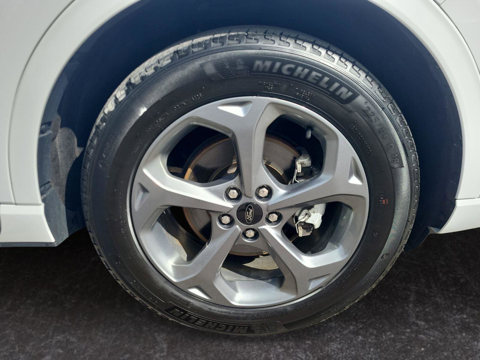 Used 2023 Ford Escape ST-Line image 29