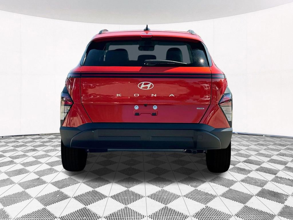 Certified 2025 Hyundai Kona SEL AWD/4WD image 10
