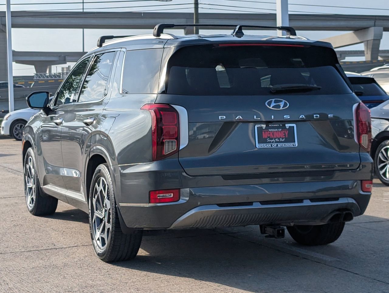 Used 2022 Hyundai Palisade Calligraphy image 4