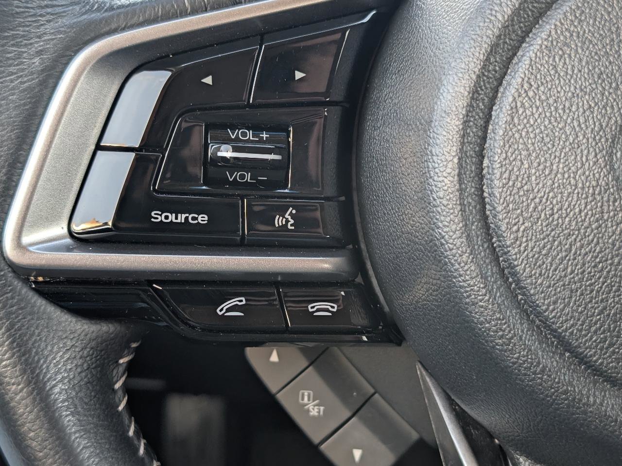 Used 2018 Subaru Outback 3.6R Limited image 13