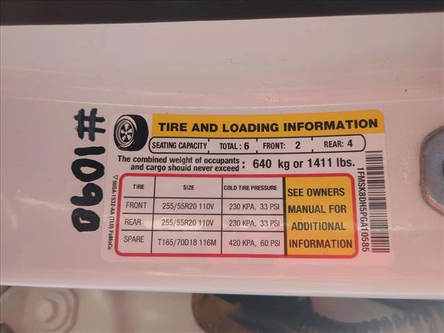 Used 2023 Ford Explorer XLT w/ Equipment Group 202A image 27