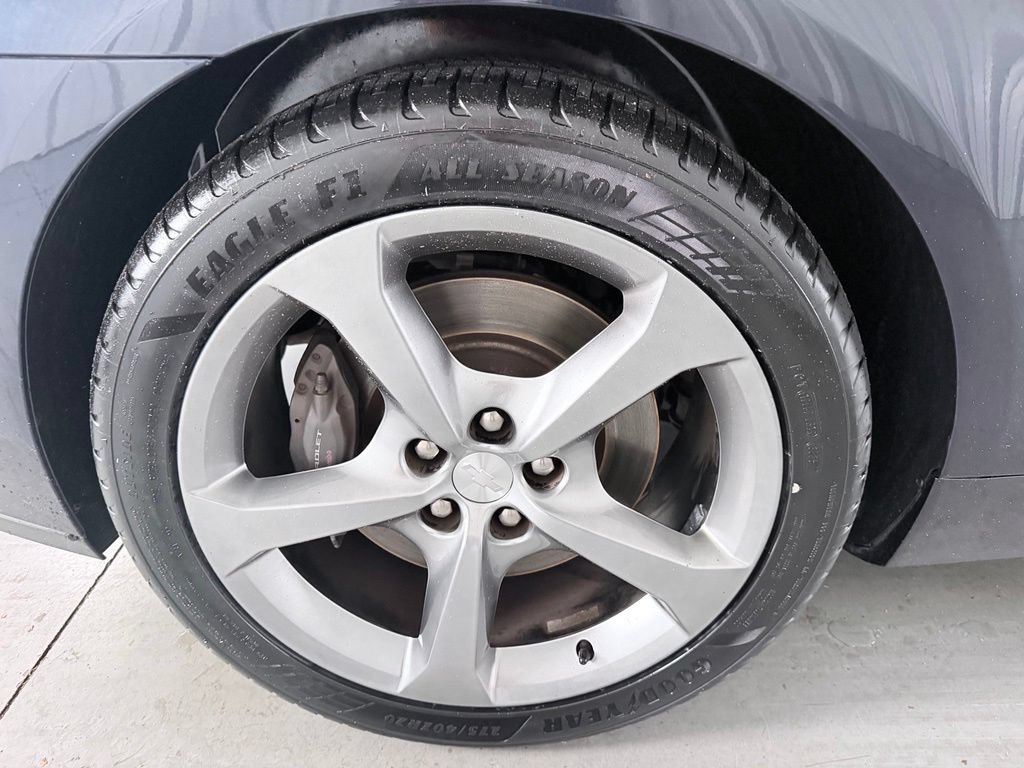 Used 2014 Chevrolet Camaro SS w/ RS Package RWD image 4