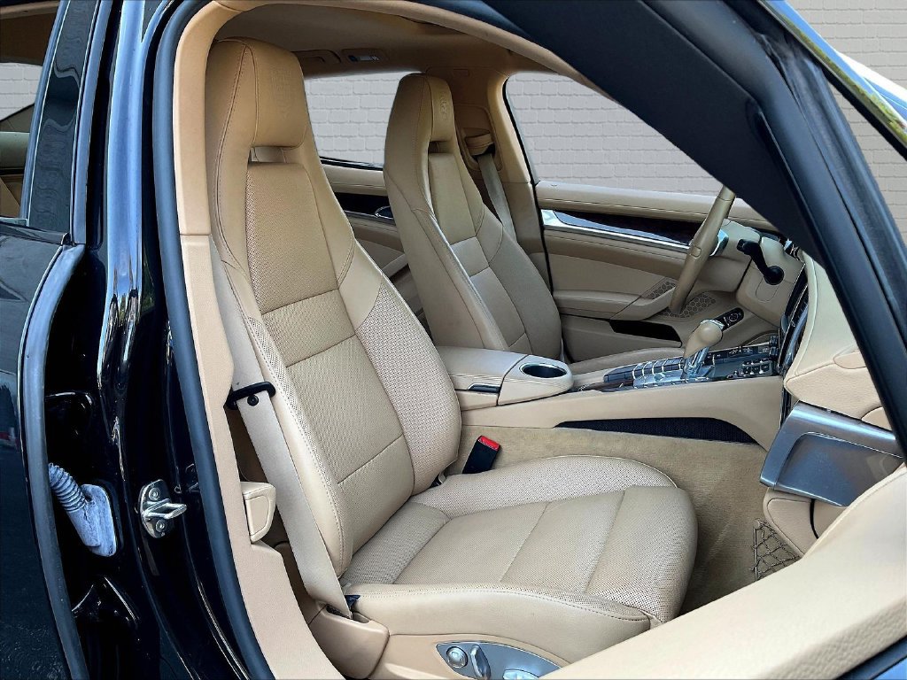 Used 2012 Porsche Panamera S RWD image 21