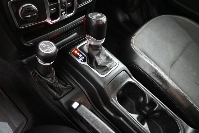 Used 2021 Jeep Wrangler Unlimited Sport AWD/4WD image 27