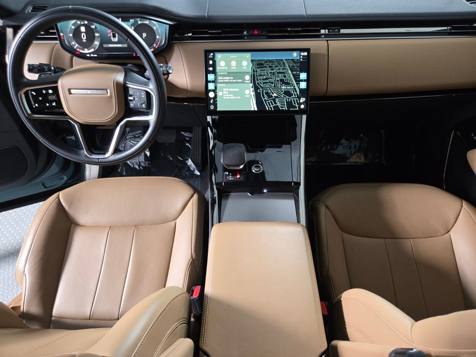 Used 2025 Land Rover Range Rover Sport SE image 14