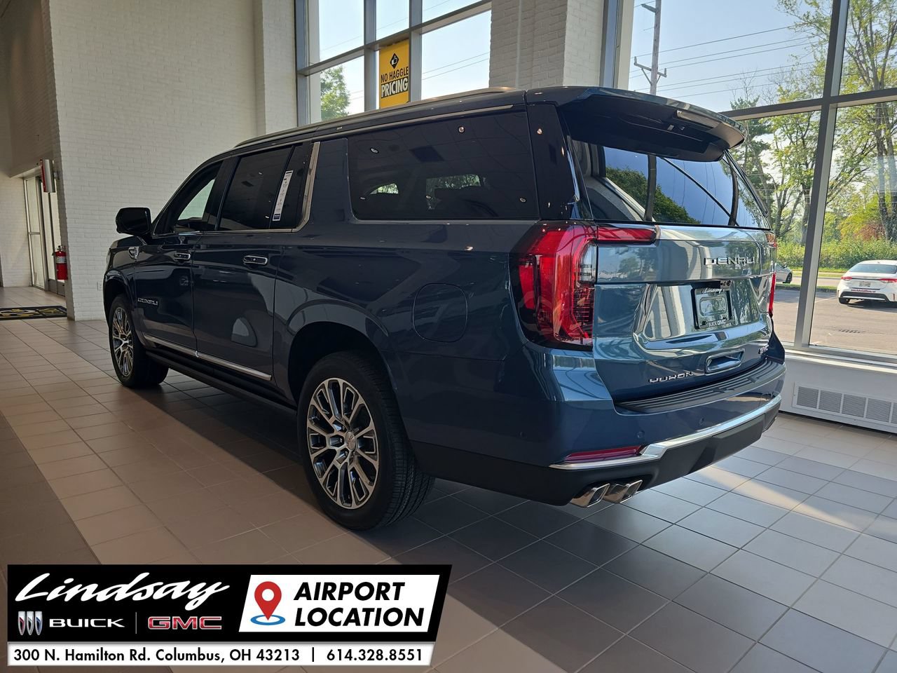 New 2026 GMC Yukon XL Denali w/ Denali Reserve Package AWD/4WD image 32