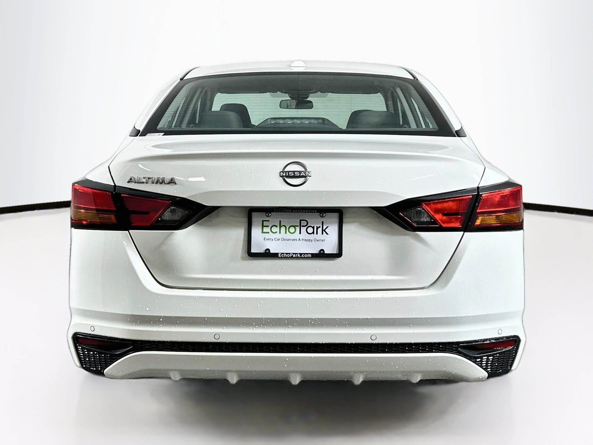 Used 2025 Nissan Altima 2.5 SV FWD image 7