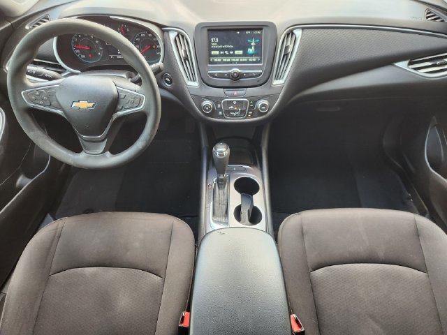 Used 2018 Chevrolet Malibu LS FWD image 26
