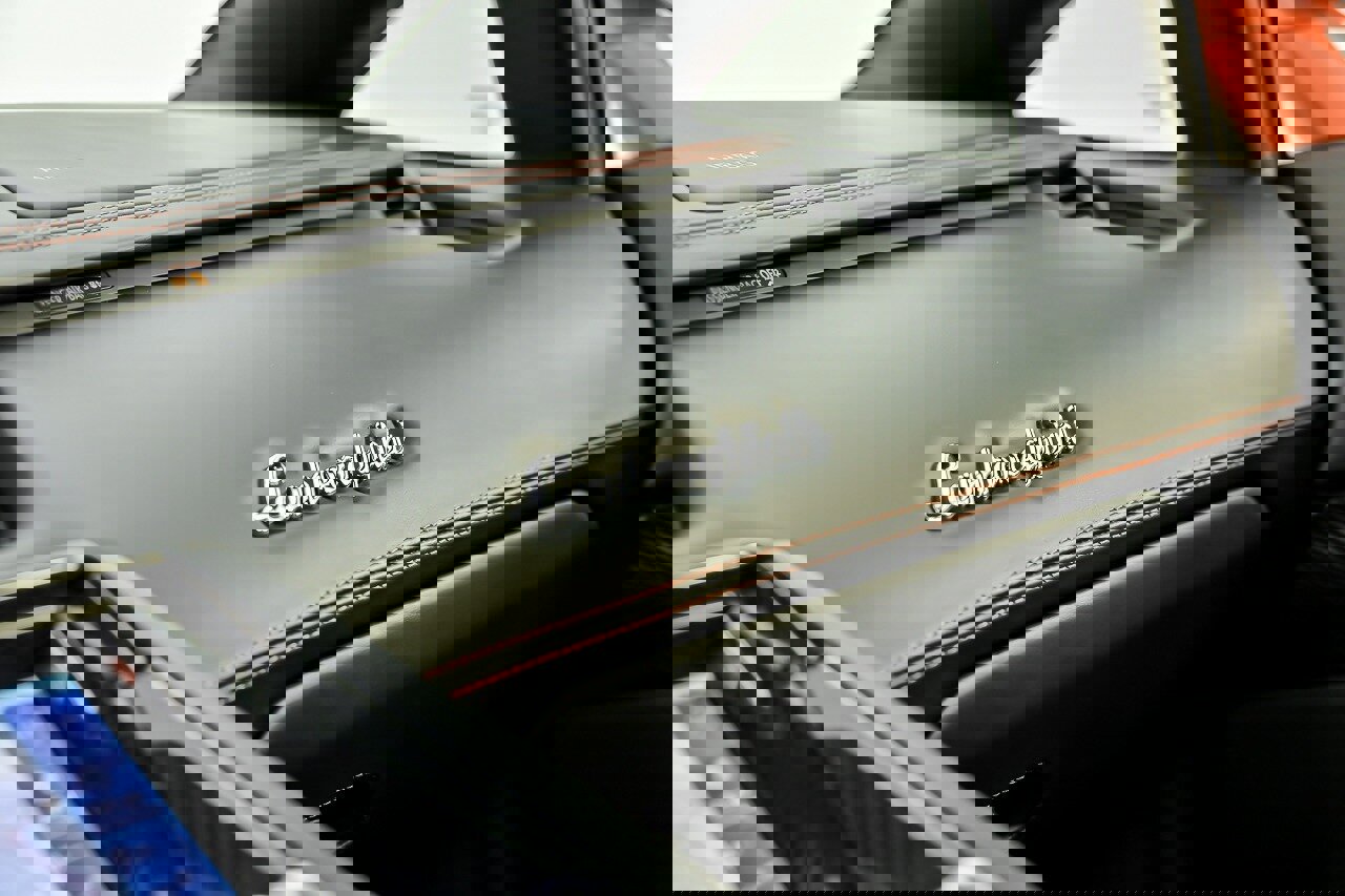 Used 2014 Lamborghini Aventador LP 700-4 image 42